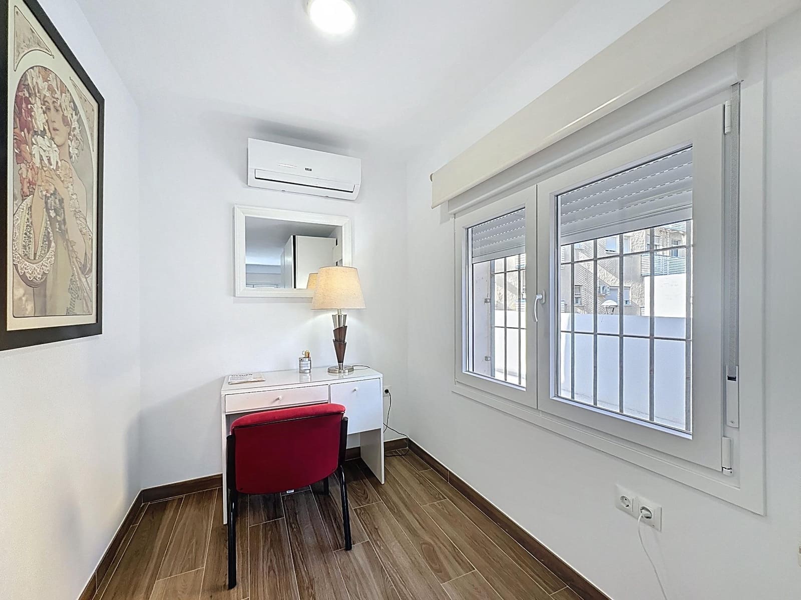 3 soveværelse Byhus til salg i Almeria by med garage - € 375.000 (Ref: 9399701)