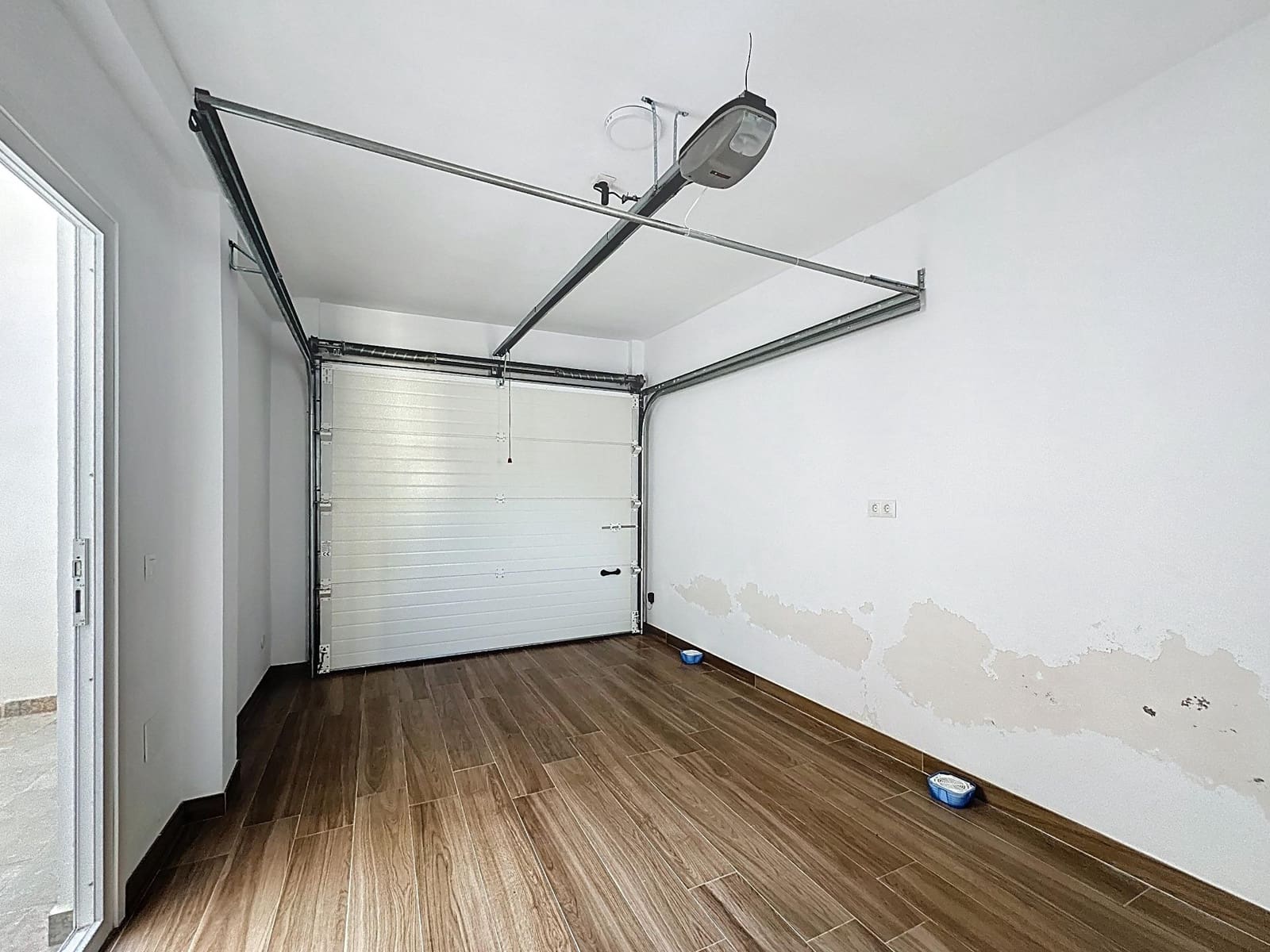 3 soveværelse Byhus til salg i Almeria by med garage - € 375.000 (Ref: 9399701)