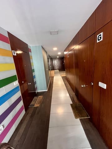 2 slaapkamer Flat te huur in Granada stad met zwembad garage - € 950 (Ref: 9399703)