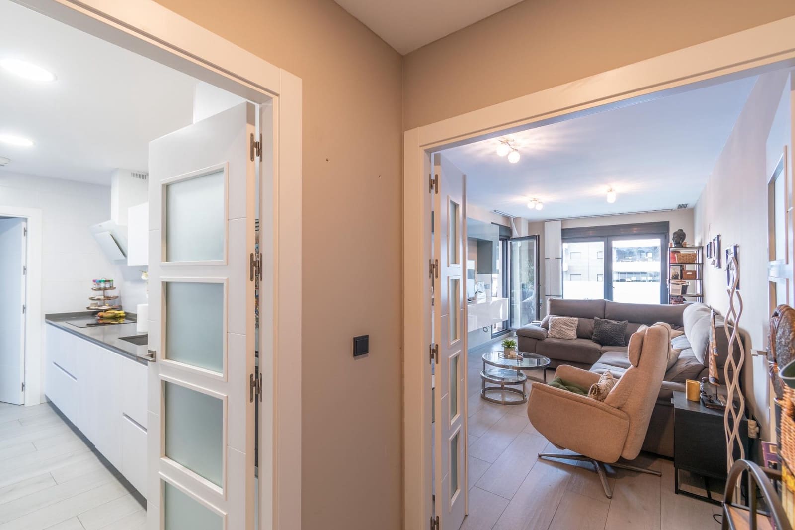 3 bedroom Flat for sale in Armilla with pool - € 462,000 (Ref: 9399706)