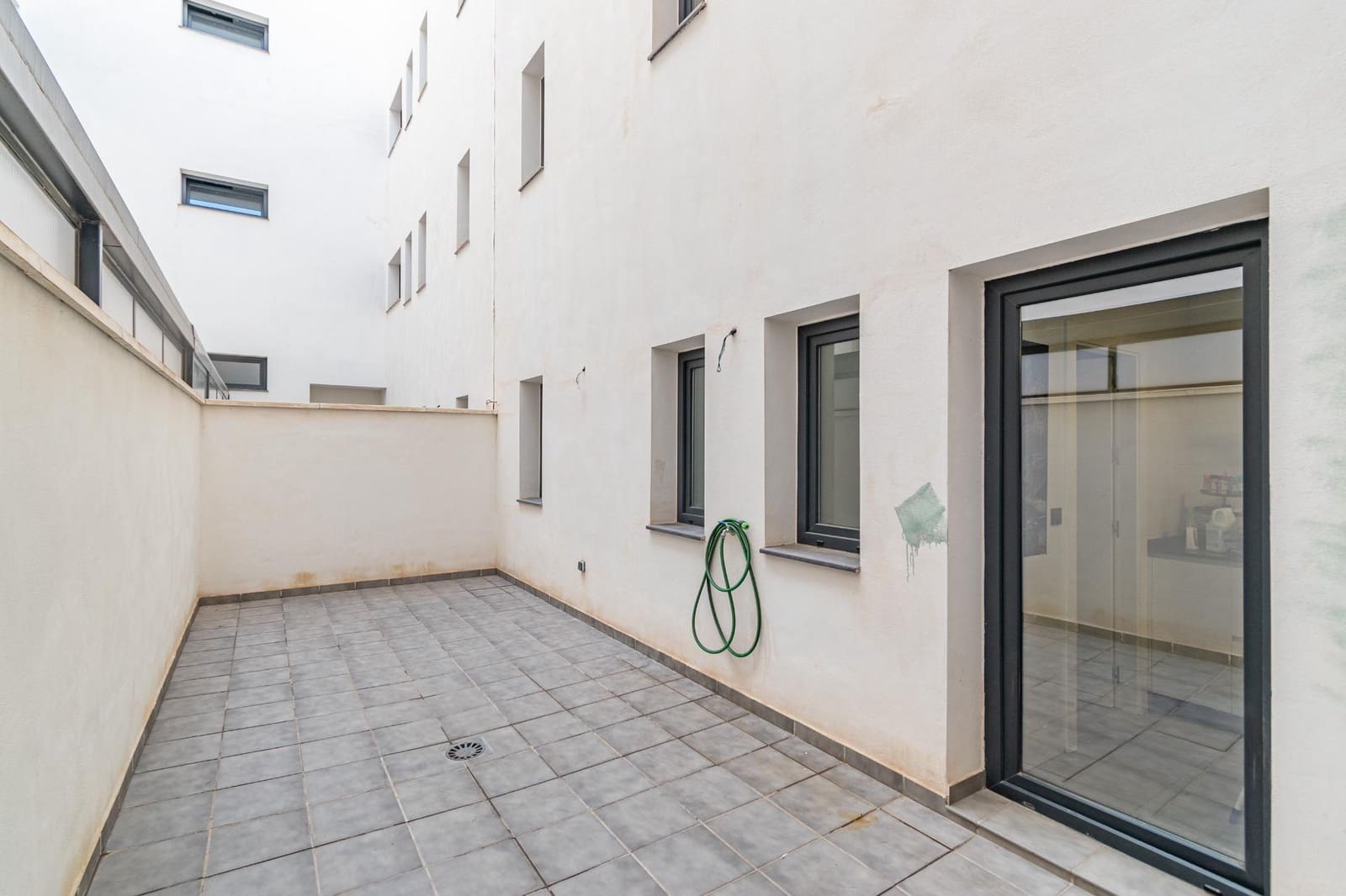 3 bedroom Flat for sale in Armilla with pool - € 462,000 (Ref: 9399706)