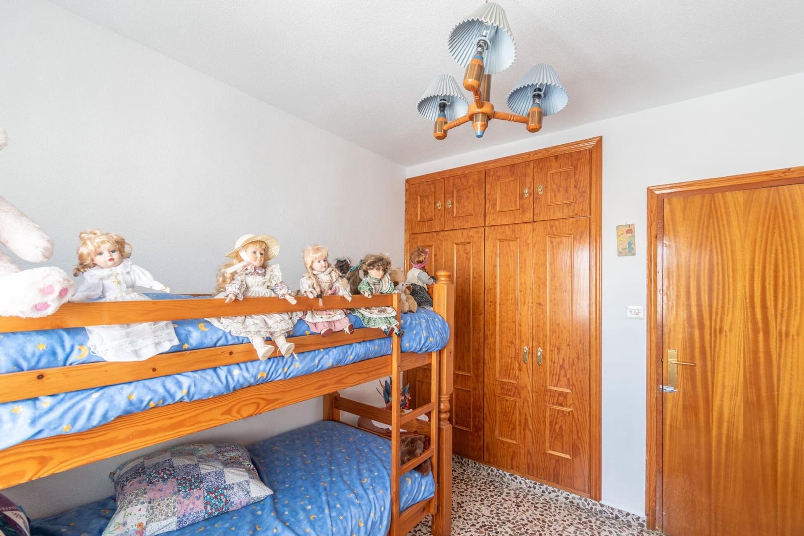 4 slaapkamer Rijtjeshuis te koop in Atarfe met zwembad - € 280.000 (Ref: 9399707)