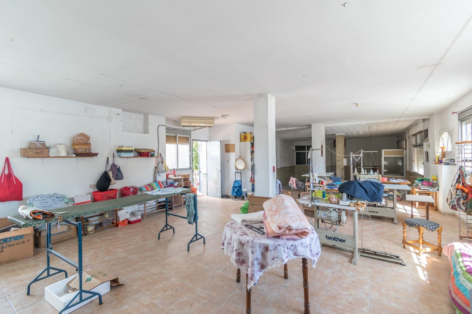 4 slaapkamer Rijtjeshuis te koop in Atarfe met zwembad - € 280.000 (Ref: 9399707)