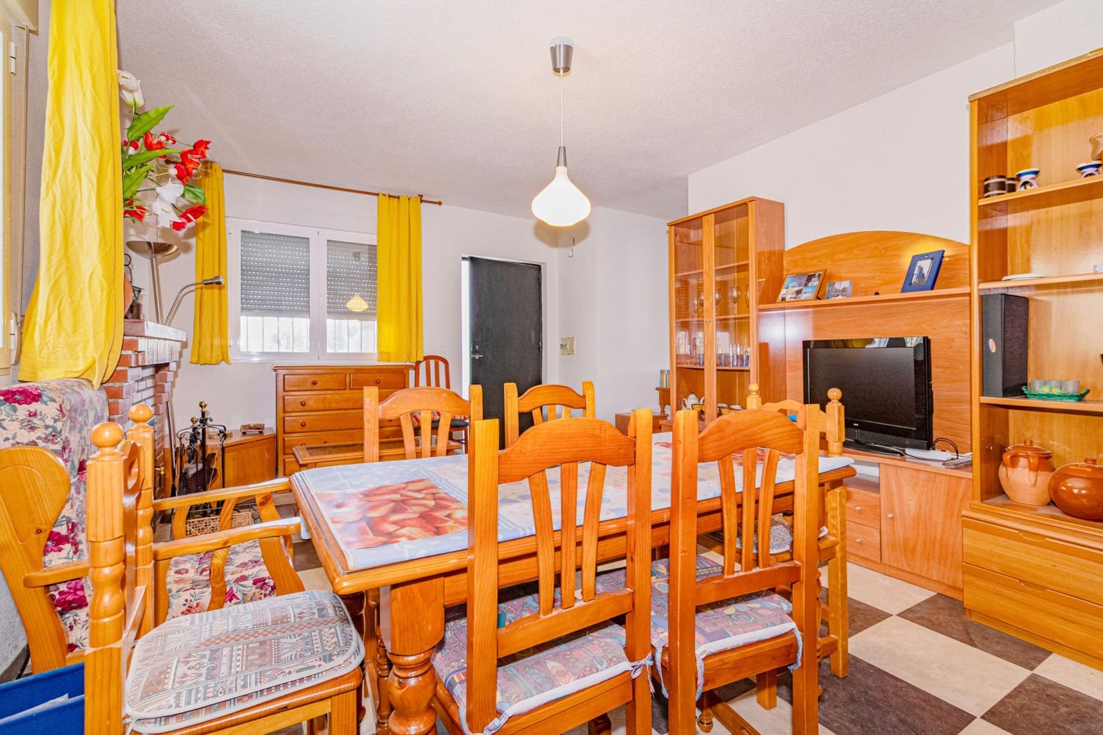 Chalet de 5 habitaciones en Las Gabias en venta con piscina garaje - 290.000 € (Ref: 9399709)