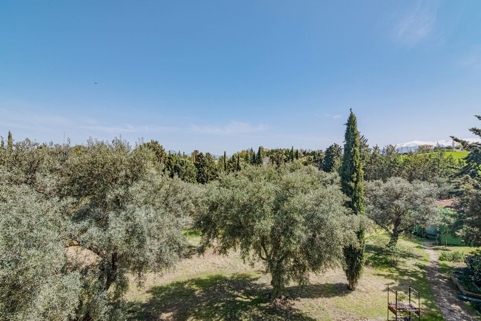 Chalet de 5 habitaciones en Las Gabias en venta con piscina garaje - 290.000 € (Ref: 9399709)