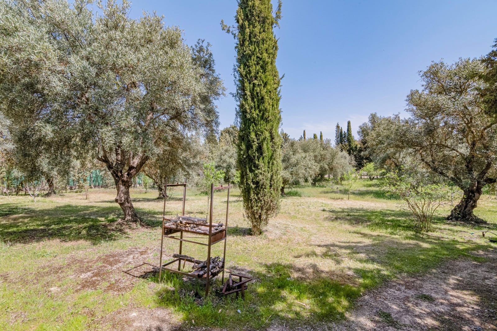 Chalet de 5 habitaciones en Las Gabias en venta con piscina garaje - 290.000 € (Ref: 9399709)