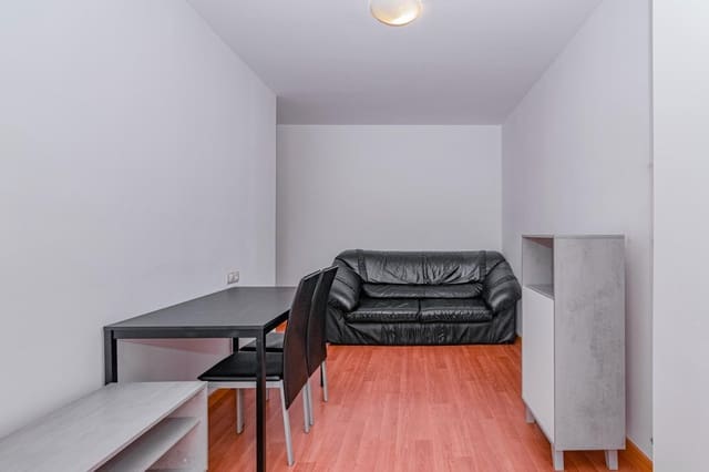 1 Zimmer Apartment zu verkaufen in La Zubia mit Garage - 118.000 € (Ref: 9399710)