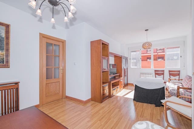 3 Zimmer Wohnung zu verkaufen in Camino de Ronda - Rosaleda, Granada Stadt mit Garage - 334.000 € (Ref: 9399712)