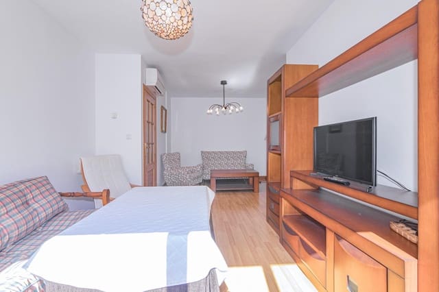 3 Zimmer Wohnung zu verkaufen in Camino de Ronda - Rosaleda, Granada Stadt mit Garage - 334.000 € (Ref: 9399712)