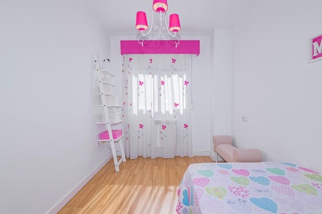 3 Zimmer Wohnung zu verkaufen in Camino de Ronda - Rosaleda, Granada Stadt mit Garage - 334.000 € (Ref: 9399712)