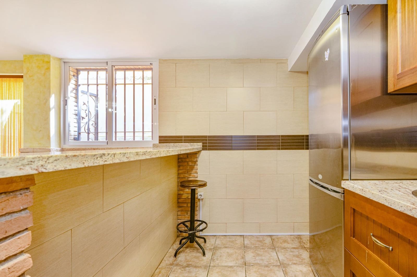 3 makuuhuone Huvila myytävänä paikassa Ogijares mukana 
autotalli - 280 000 € (Ref: 9399714)