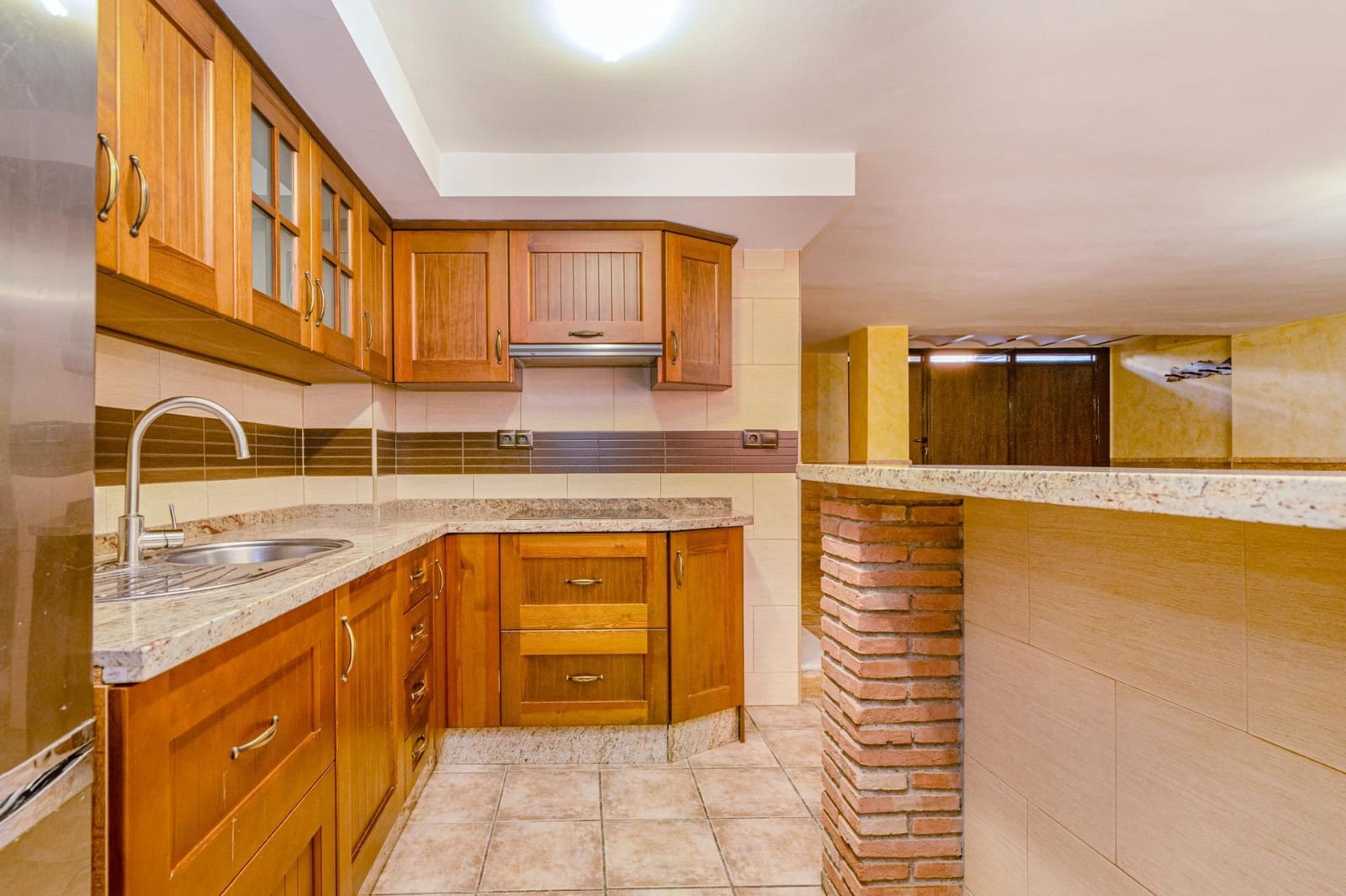 3 makuuhuone Huvila myytävänä paikassa Ogijares mukana 
autotalli - 280 000 € (Ref: 9399714)