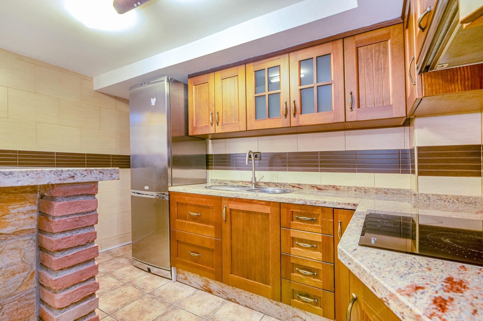 3 makuuhuone Huvila myytävänä paikassa Ogijares mukana 
autotalli - 280 000 € (Ref: 9399714)