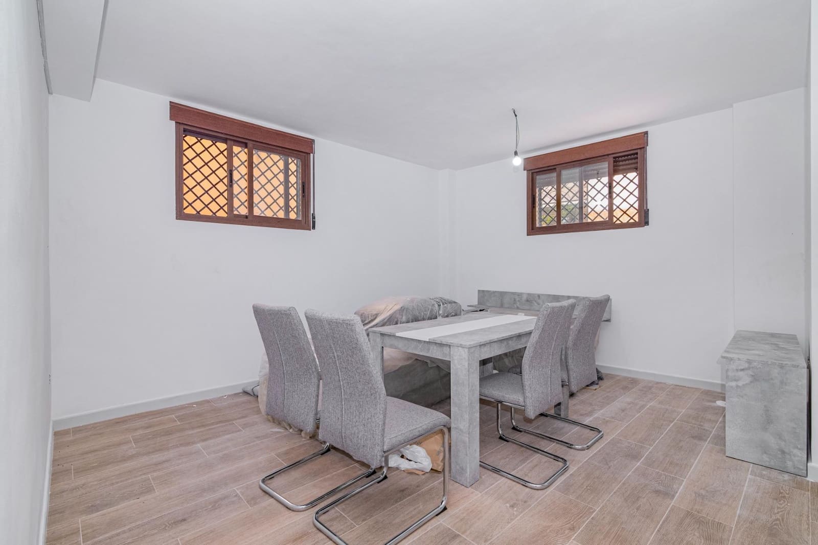 2 Zimmer Wohnung zu verkaufen in La Zubia - 126.000 € (Ref: 9399716)