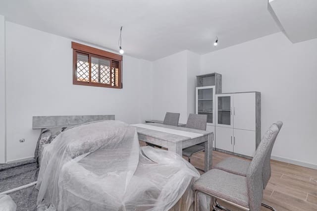 2 Zimmer Wohnung zu verkaufen in La Zubia - 126.000 € (Ref: 9399716)