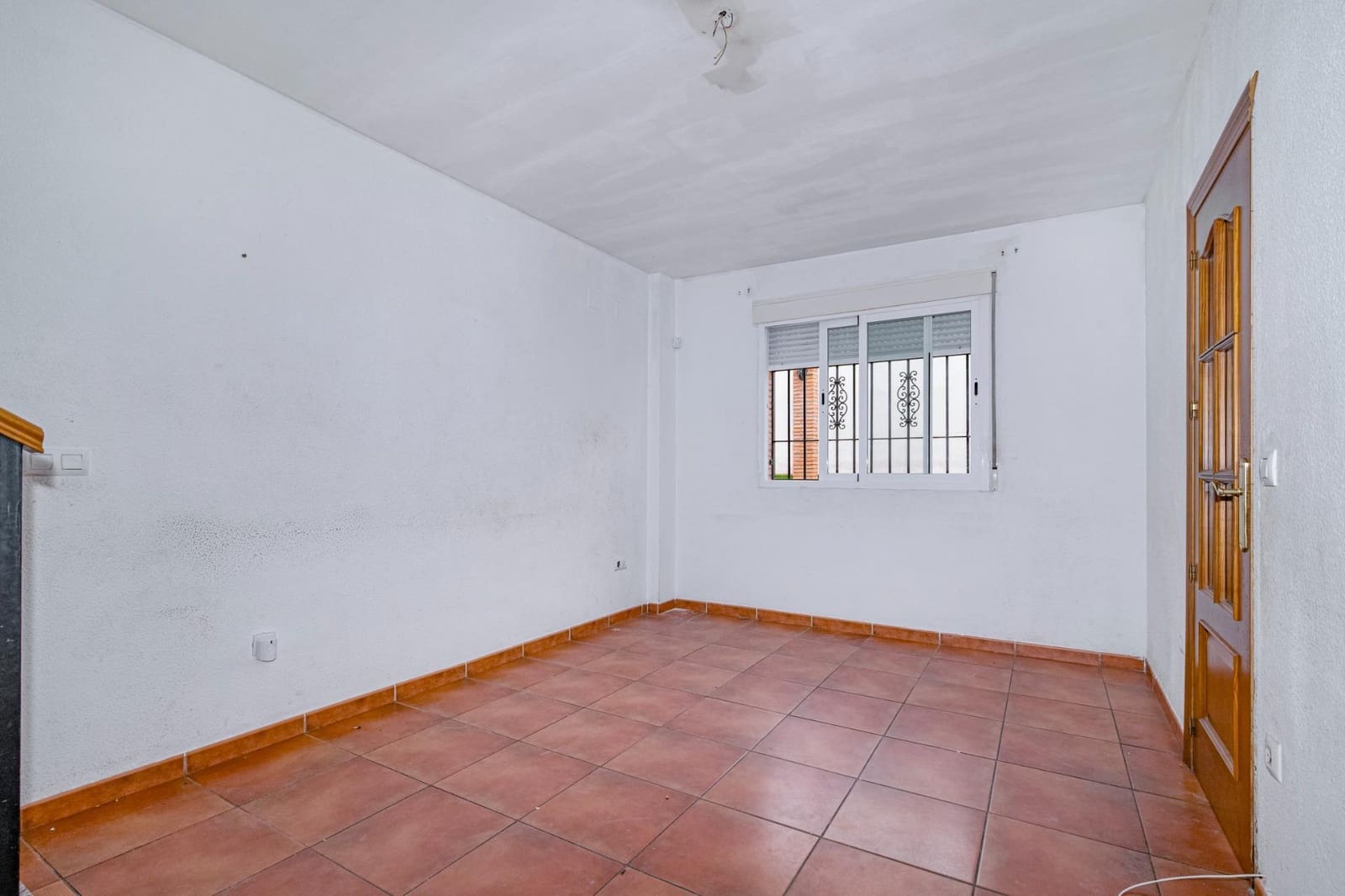 2 Zimmer Apartment zu verkaufen in Atarfe - 99.999 € (Ref: 9399717)