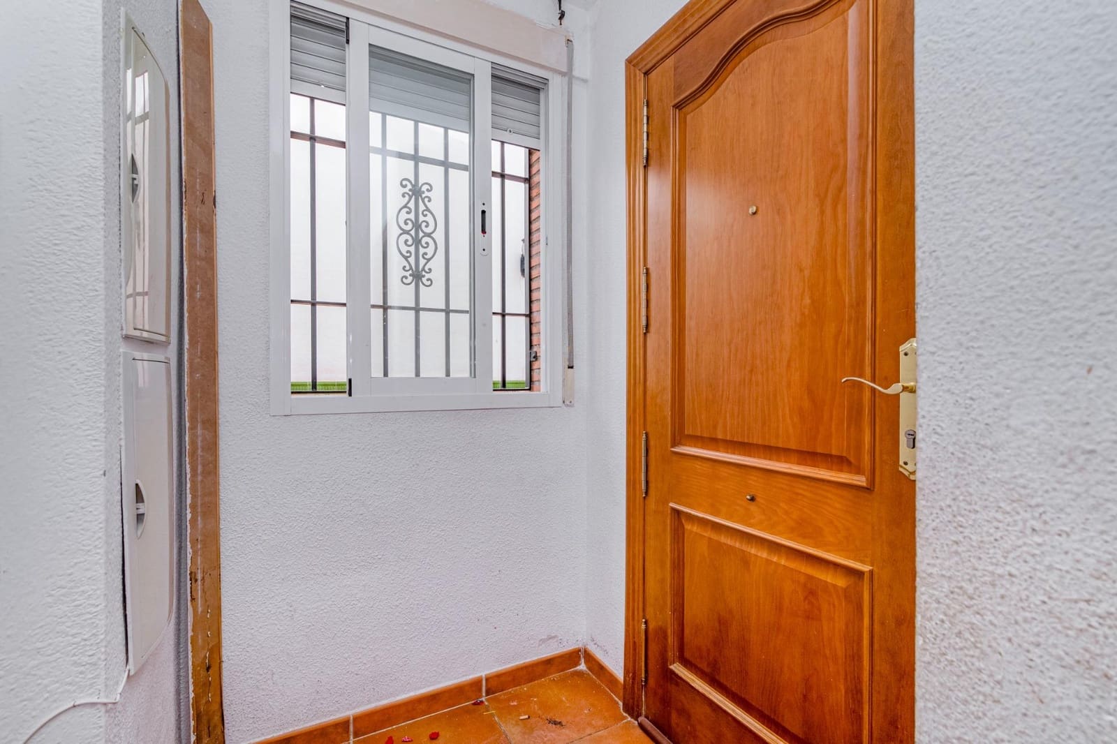 2 Zimmer Apartment zu verkaufen in Atarfe - 99.999 € (Ref: 9399717)