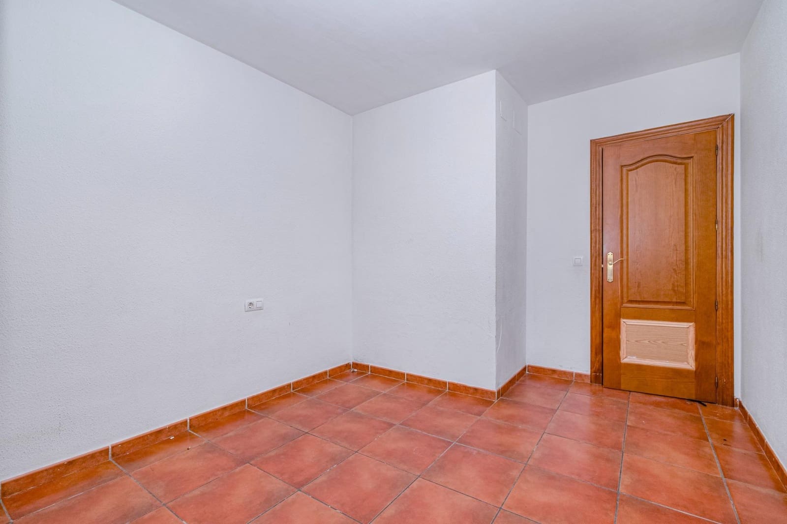 2 Zimmer Apartment zu verkaufen in Atarfe - 99.999 € (Ref: 9399717)