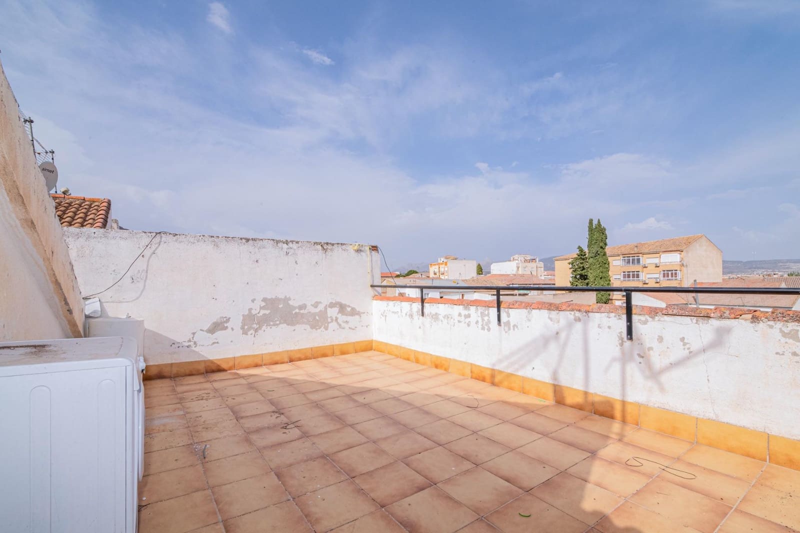 2 Zimmer Apartment zu verkaufen in Atarfe - 99.999 € (Ref: 9399717)