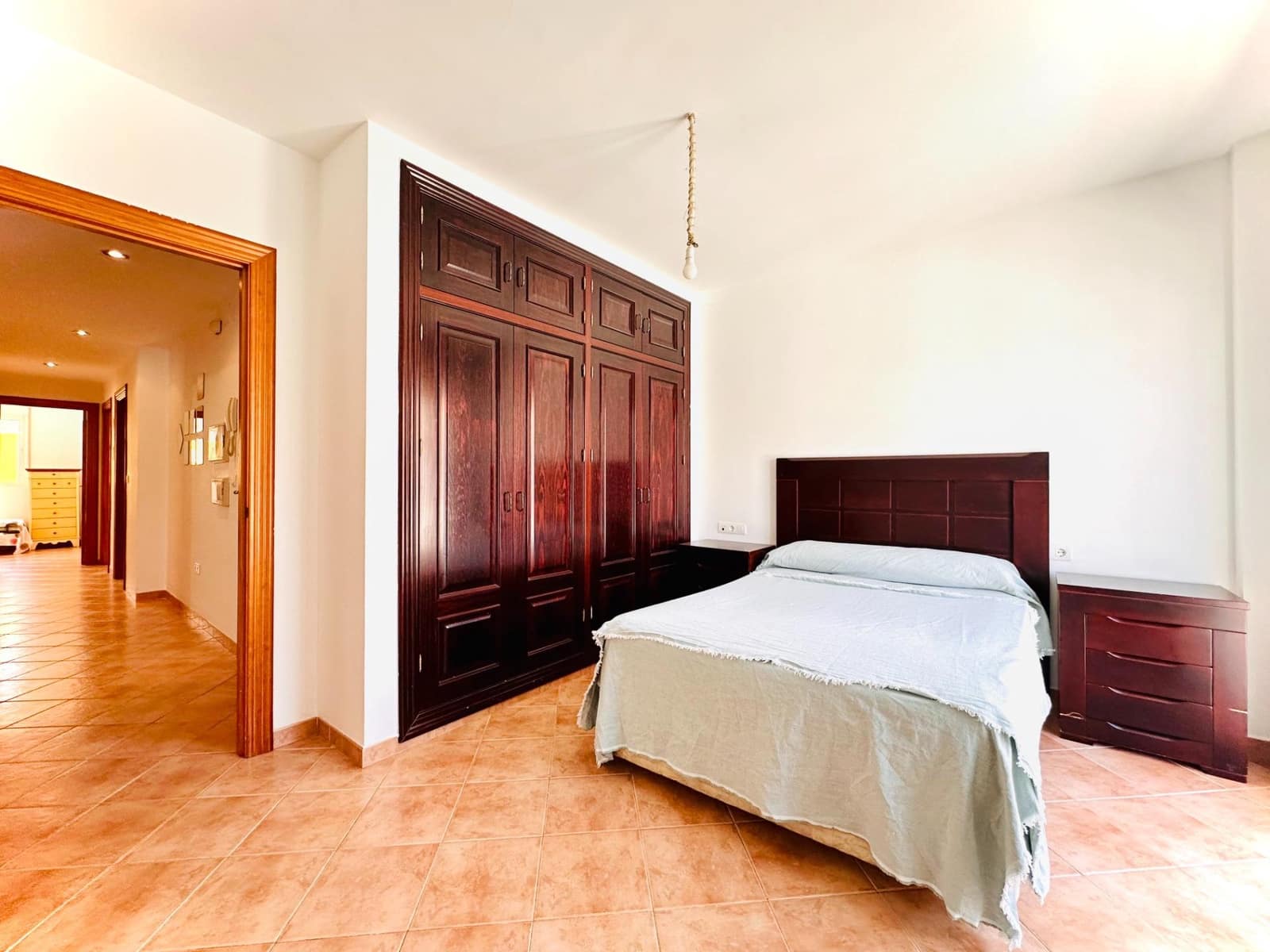 Piso de 3 habitaciones en Fuente Vaqueros en venta - 104.000 € (Ref: 9399719)