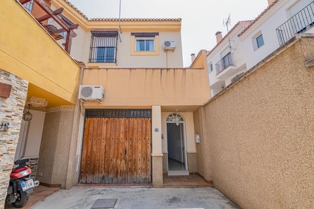 4 sypialnia Dom szeregowy na sprzedaż w Monachil z garażem - 275 000 € (Ref: 9399723)