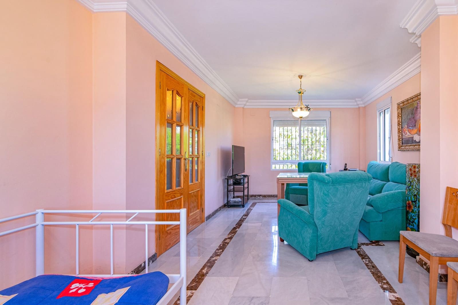 Chalet de 4 habitaciones en Monachil en venta con piscina - 330.000 € (Ref: 9399726)