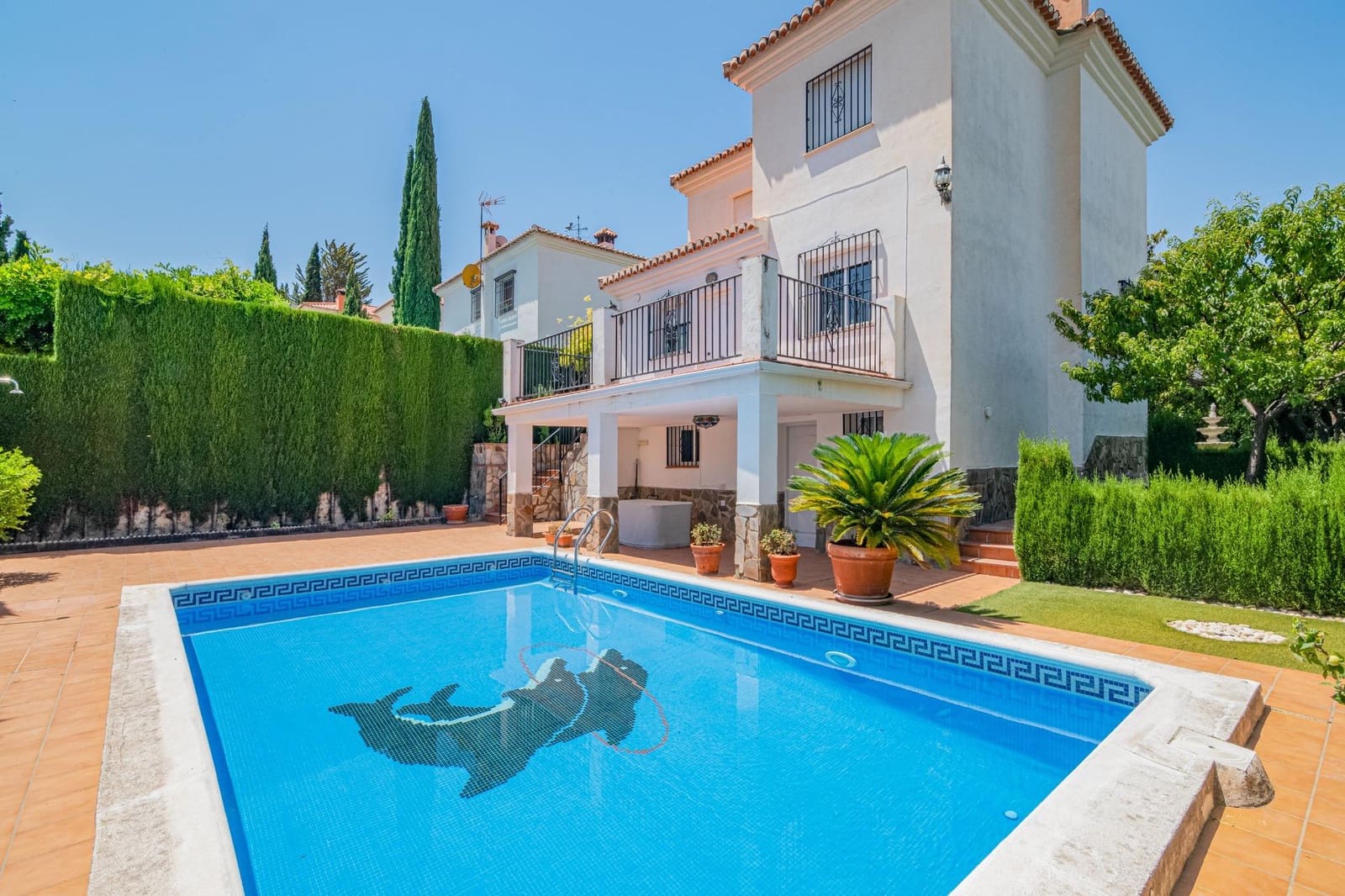 Chalet de 4 habitaciones en Monachil en venta con piscina - 330.000 € (Ref: 9399726)