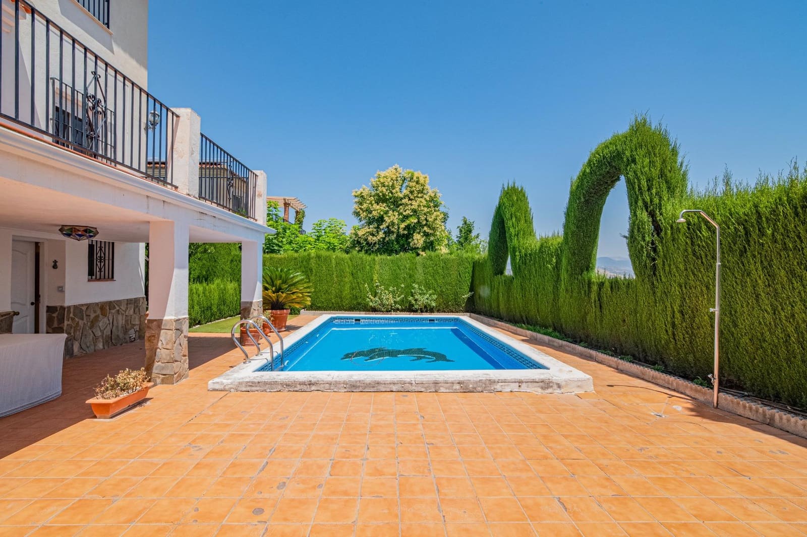 Chalet de 4 habitaciones en Monachil en venta con piscina - 330.000 € (Ref: 9399726)