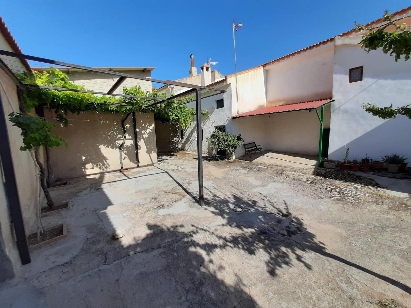 7 Zimmer Haus zu verkaufen in Huelago mit Garage - 90.000 € (Ref: 9399728)