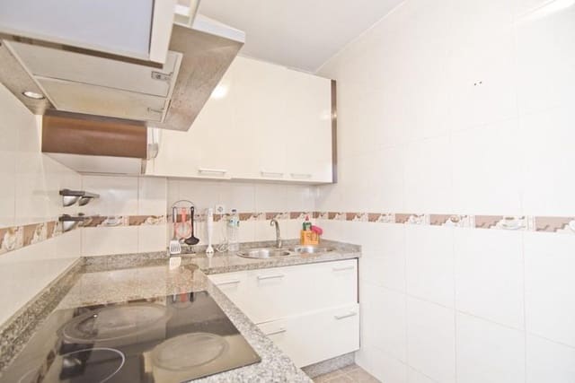 3 slaapkamer Flat te koop in Motril - € 120.000 (Ref: 9399731)
