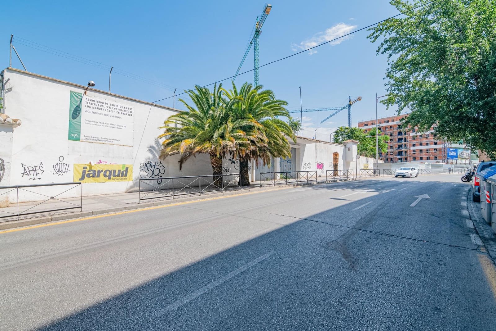 Commercial for rent in Granada city - € 500 (Ref: 9401096)