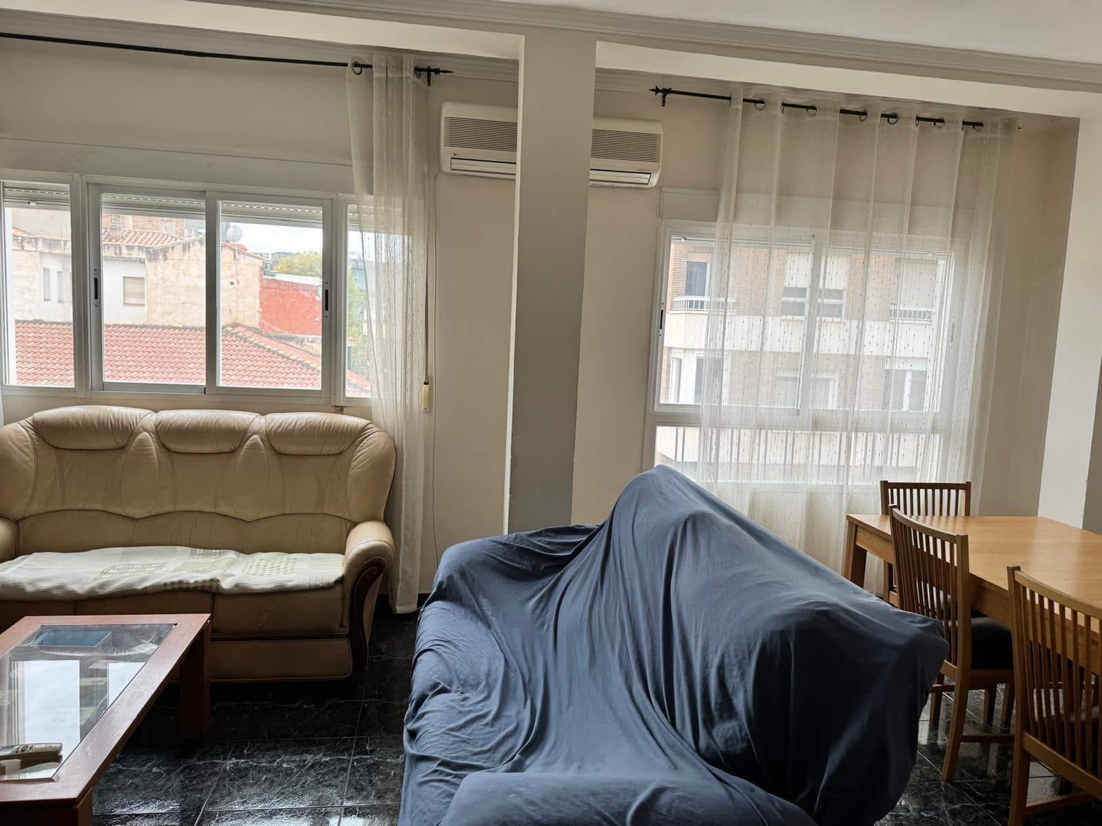 3 bedroom Flat for sale in Granada city - € 299,999 (Ref: 9403444)