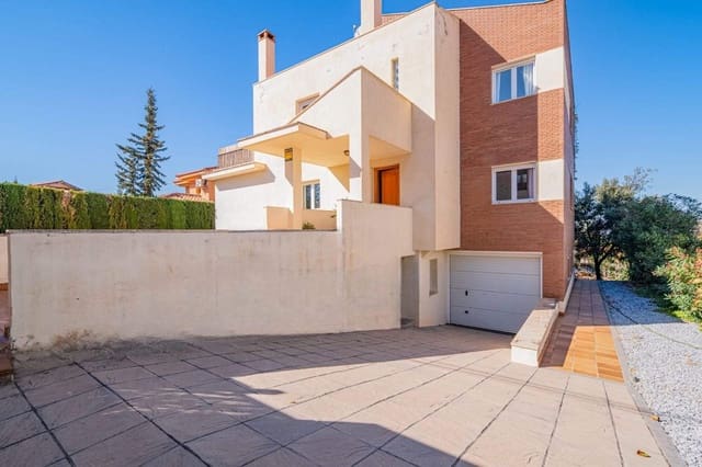 7 sypialnia Willa na sprzedaż w La Zubia - 450 000 € (Ref: 9406896)