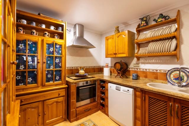 3 sovrum Lägenhet till salu i Almuñécar med garage - 269 000 € (Ref: 9406897)