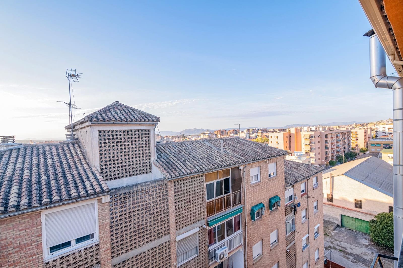 3 Zimmer Wohnung zu verkaufen in Granada Stadt - 179.000 € (Ref: 9414141)