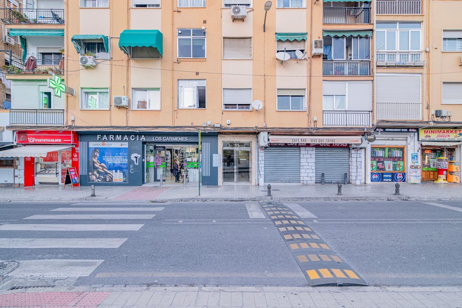 3 Zimmer Wohnung zu verkaufen in Granada Stadt - 179.000 € (Ref: 9414141)