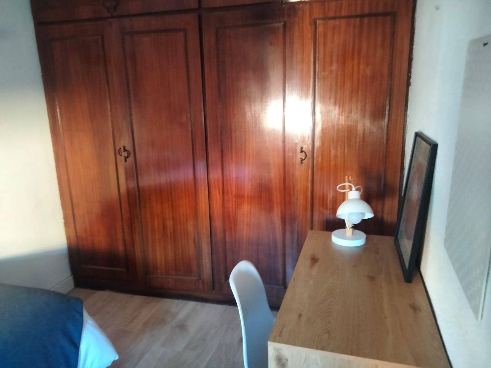 3 slaapkamer Flat te huur in Granada stad - € 930 (Ref: 9419800)