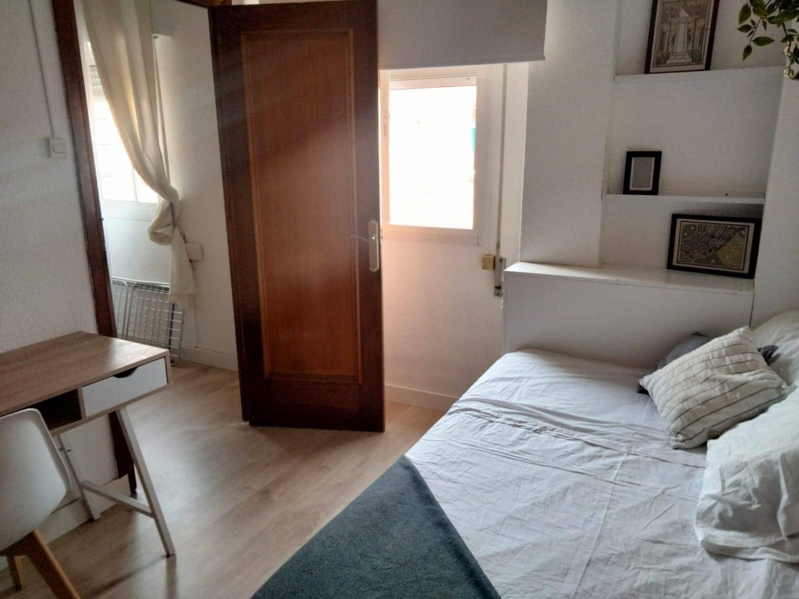 3 slaapkamer Flat te huur in Granada stad - € 930 (Ref: 9419800)