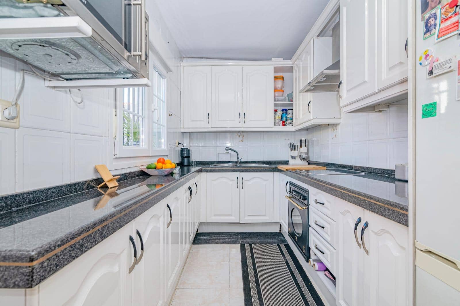 3 makuuhuone Rivitalo myytävänä paikassa Cullar Vega mukana uima-altaan - 299 000 € (Ref: 9427250)