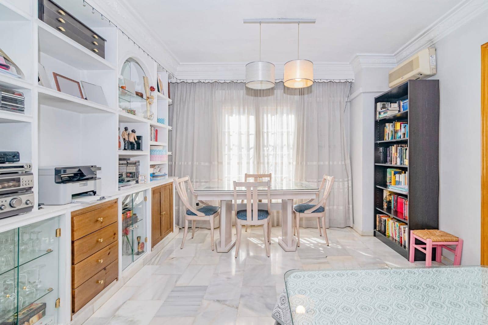 3 makuuhuone Rivitalo myytävänä paikassa Cullar Vega mukana uima-altaan - 299 000 € (Ref: 9427250)