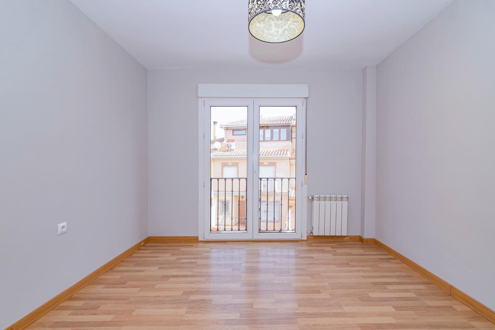 4 chambre Villa/Maison Semi-Mitoyenne à vendre à Ogijares avec piscine garage - 349 000 € (Ref: 9427584)