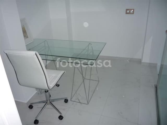 2 makuuhuone Asunto vuokrattavana paikassa Granada kaupunki - 800 € (Ref: 9431090)