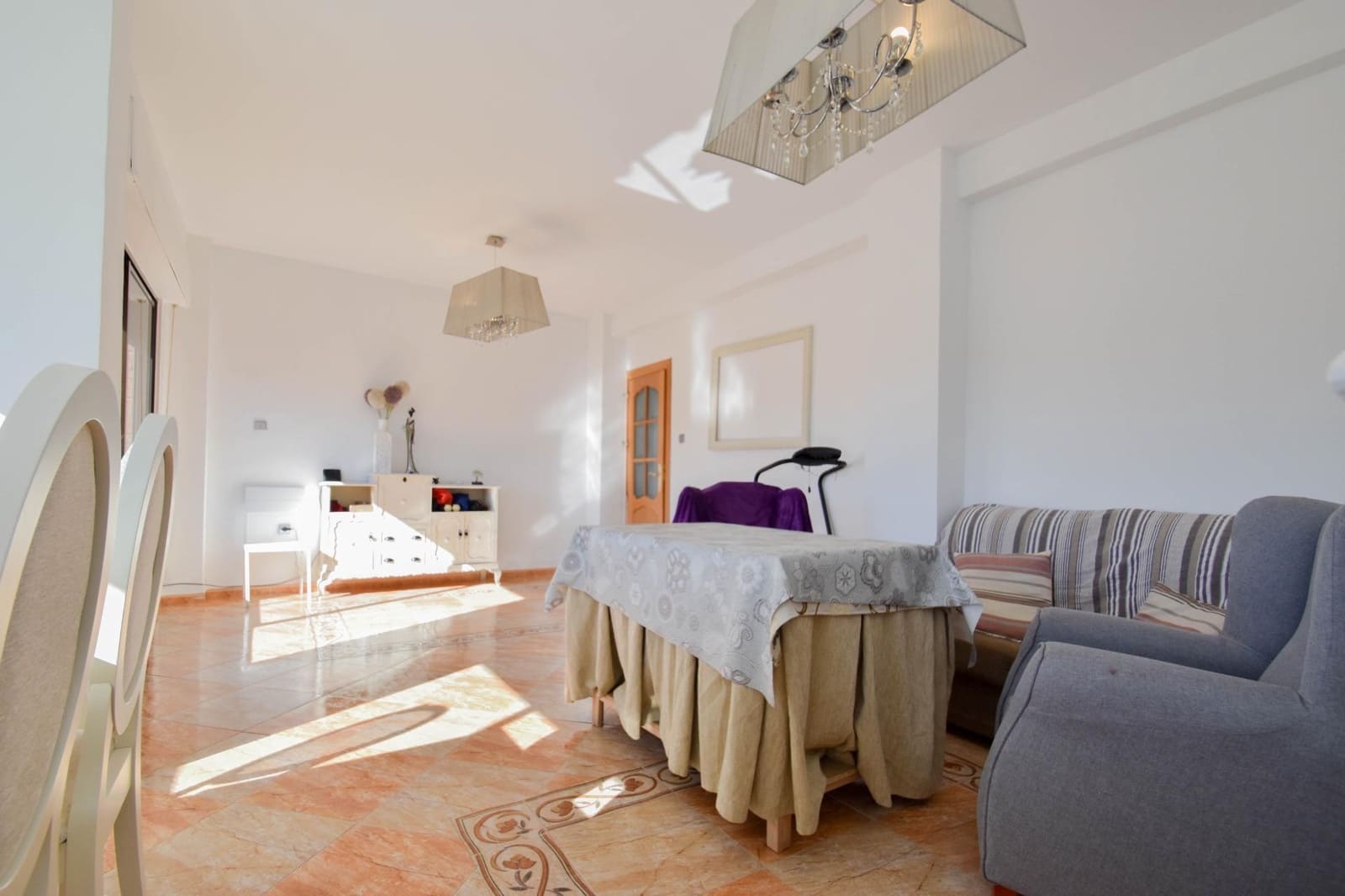 Piso de 3 habitaciones en Valderrubio en venta - 84.990 € (Ref: 9431091)