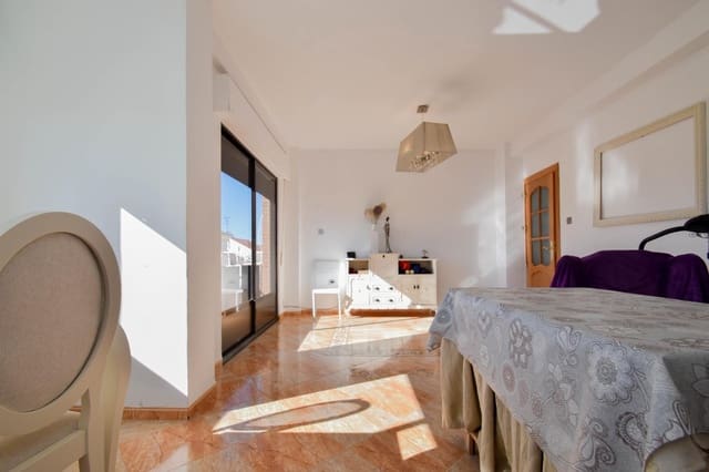 Piso de 3 habitaciones en Valderrubio en venta - 84.990 € (Ref: 9431091)