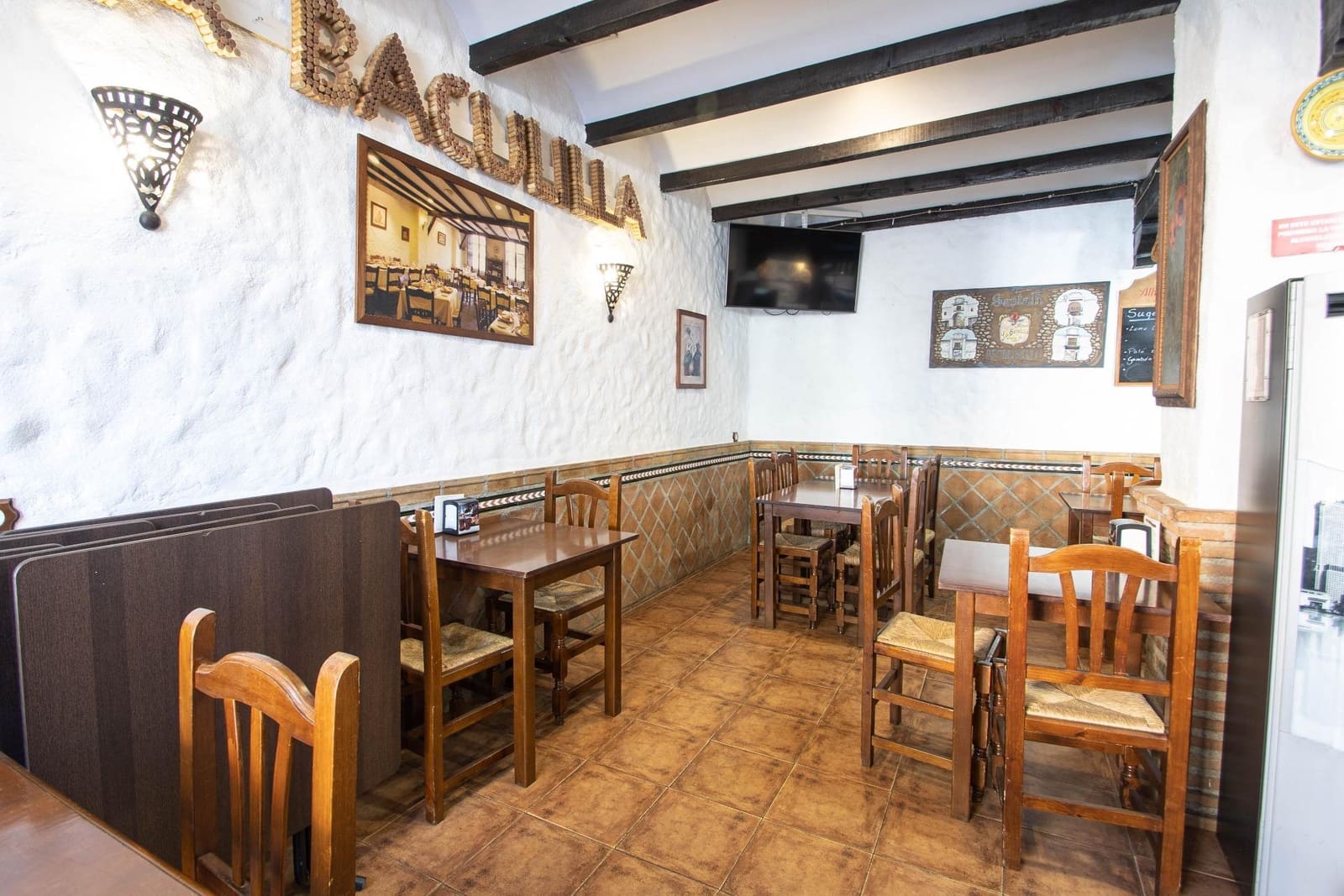 4 bedroom Commercial for rent in Santa Fe - € 1,500 (Ref: 9433469)