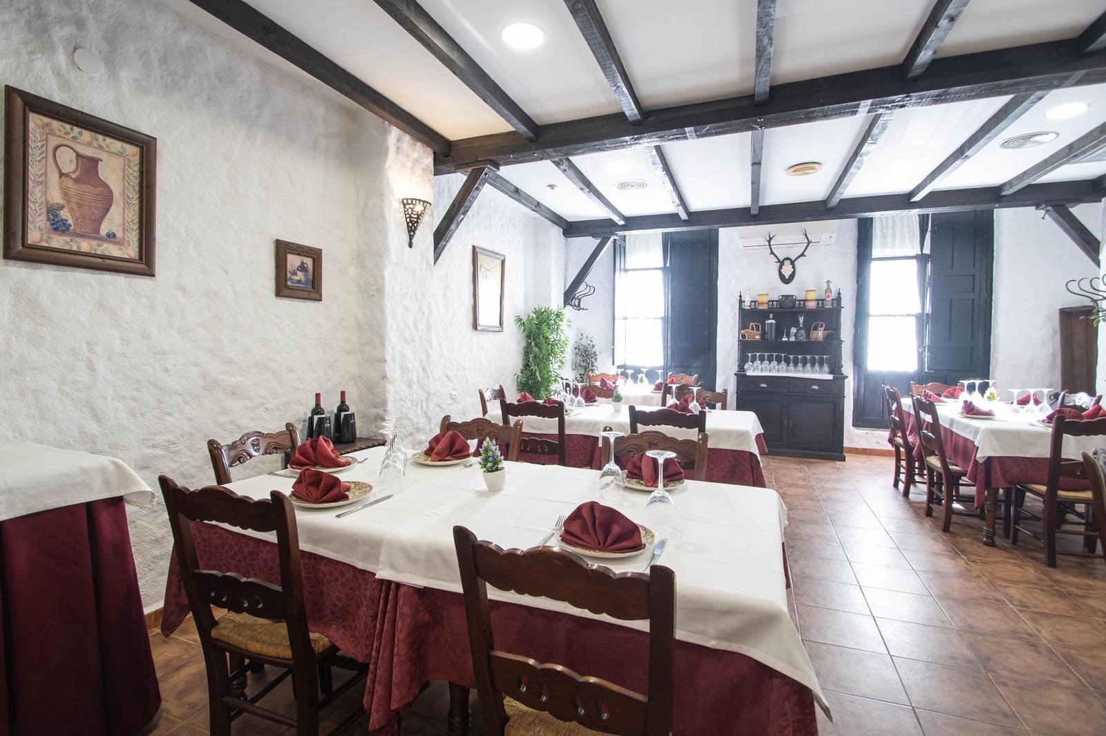 4 bedroom Commercial for rent in Santa Fe - € 1,500 (Ref: 9433469)