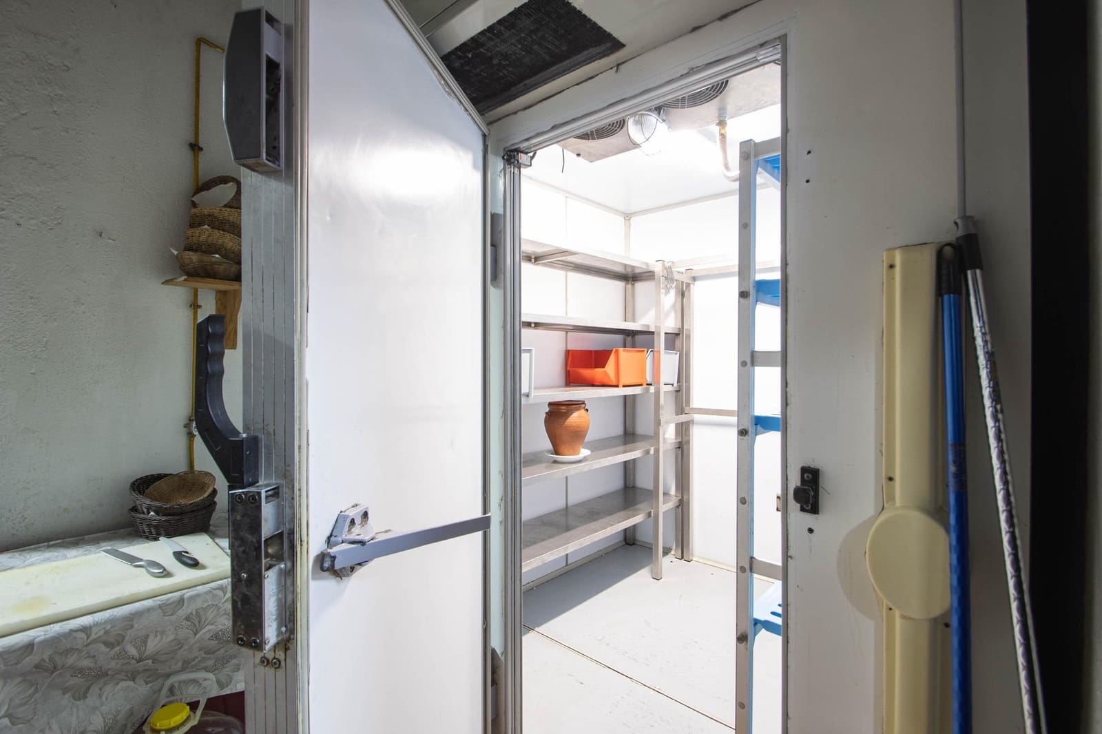 4 bedroom Commercial for rent in Santa Fe - € 1,500 (Ref: 9433469)