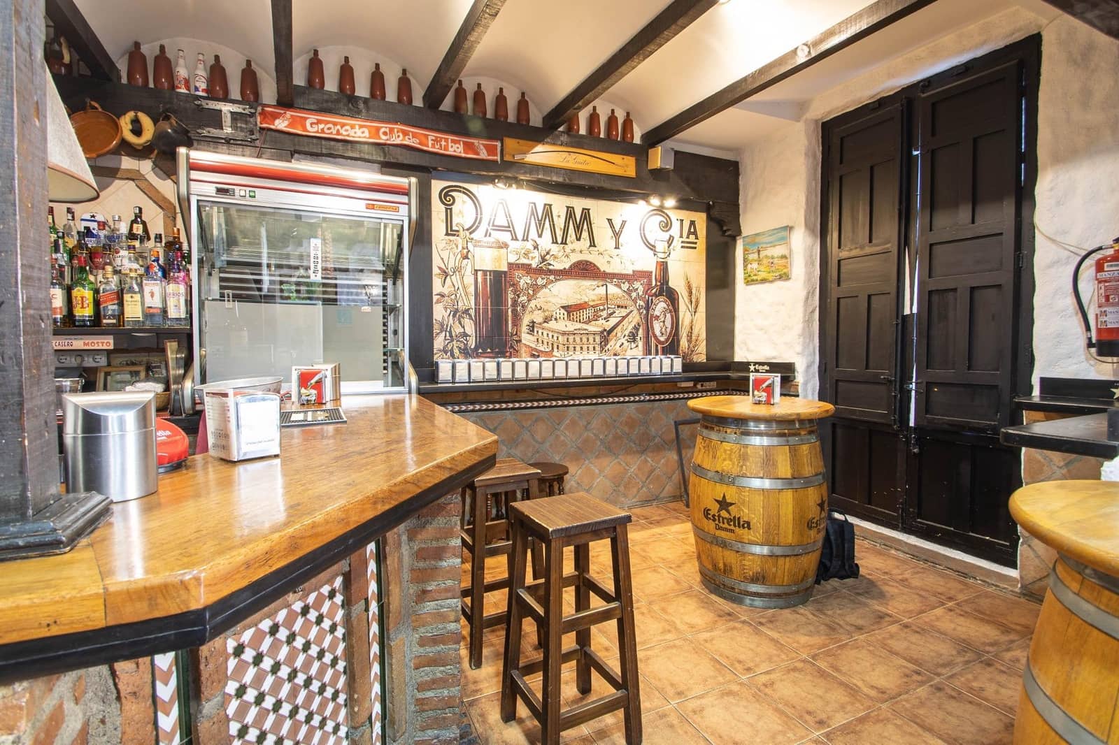 4 bedroom Commercial for rent in Santa Fe - € 1,500 (Ref: 9433469)