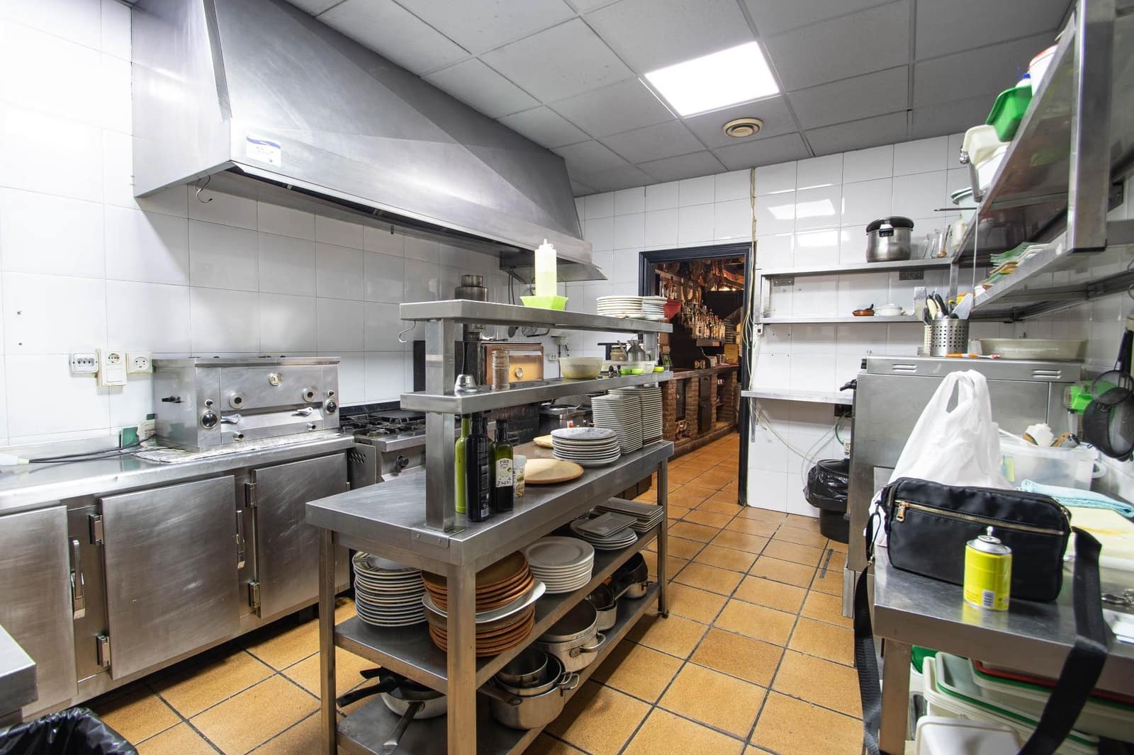 4 bedroom Commercial for rent in Santa Fe - € 1,500 (Ref: 9433469)