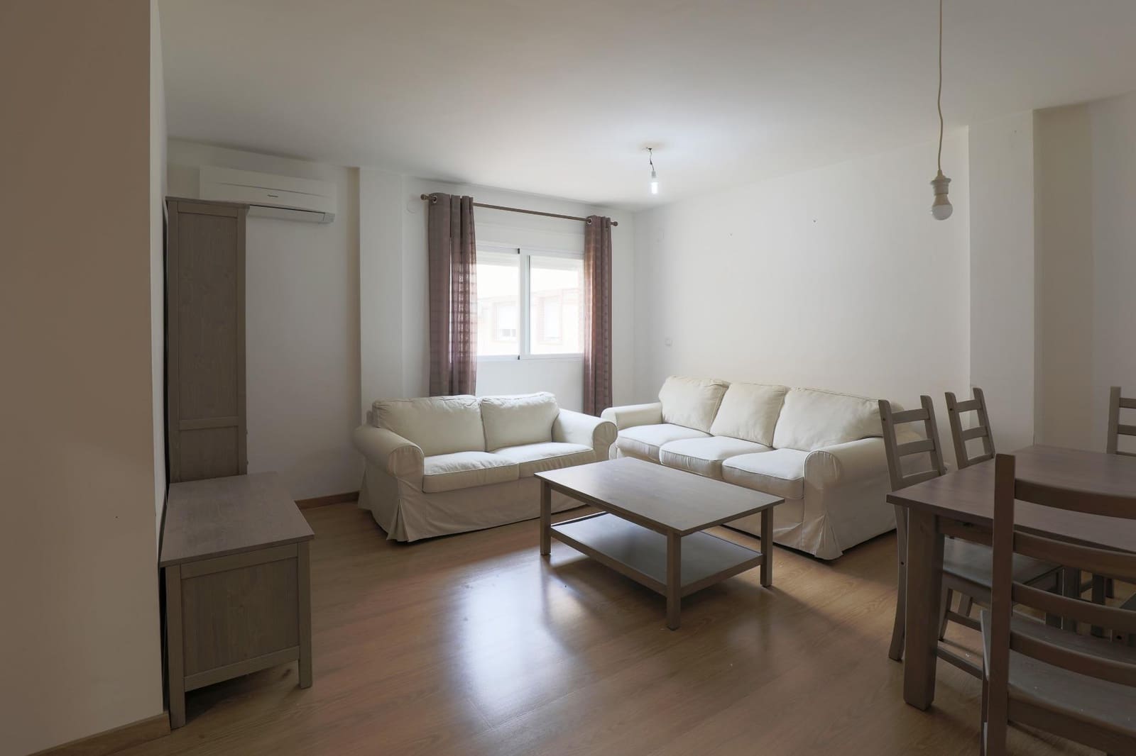 2 bedroom Flat for sale in Las Gabias with garage - € 155,000 (Ref: 9437145)